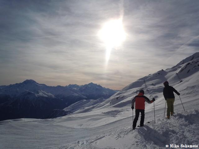 skiing