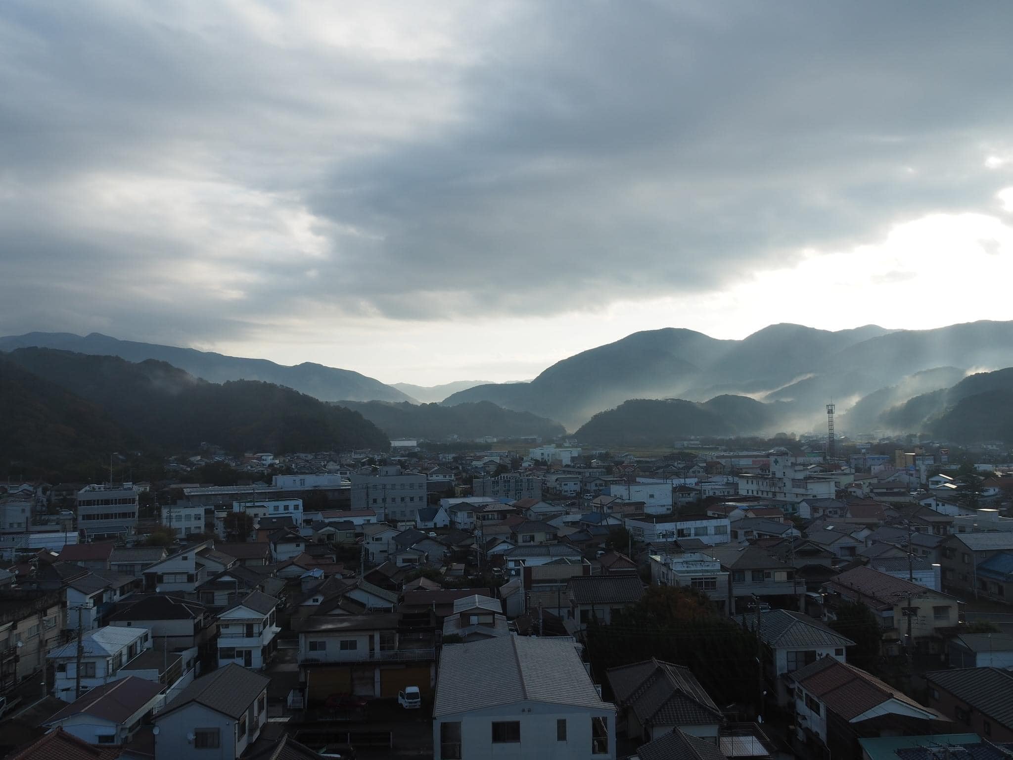 光る泥だんご